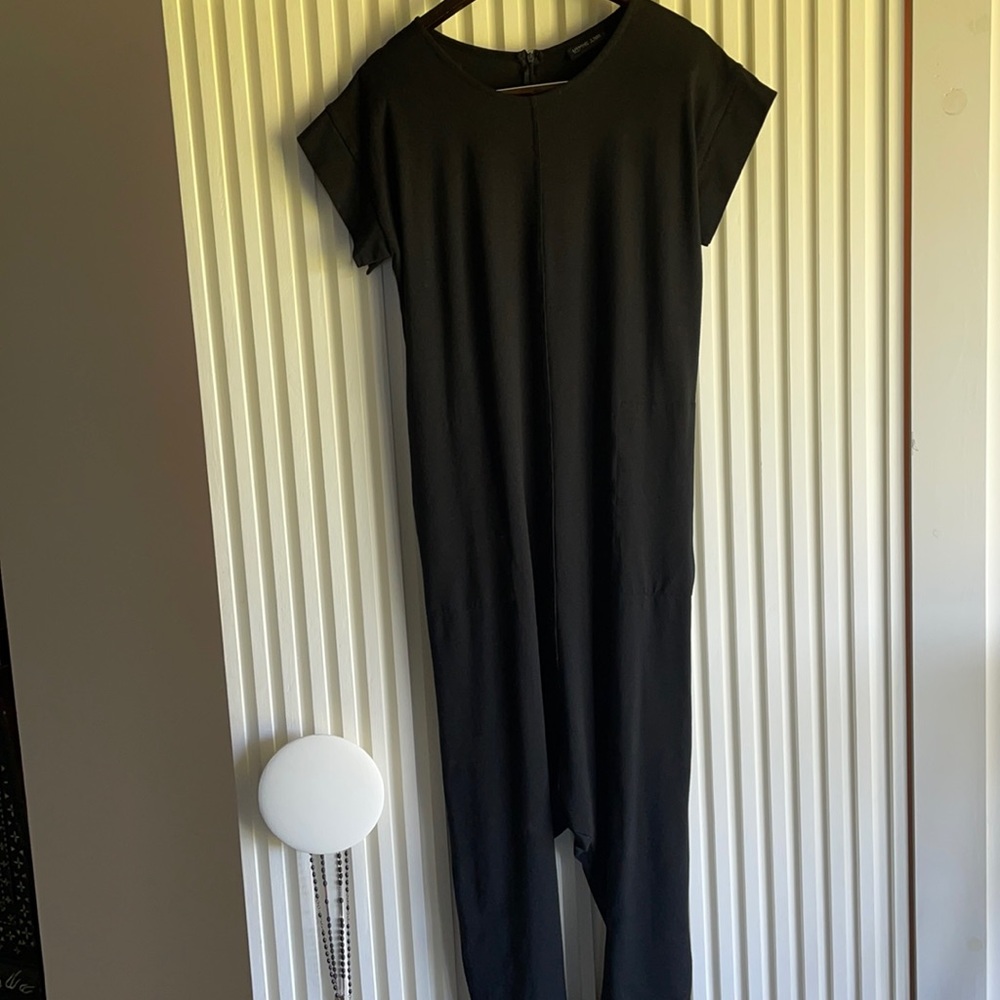 URBANIC TRIBE Onesie Size M Pockets & Zipper